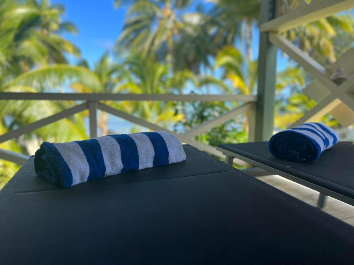 Paparei Beachfront Bungalows, Aitutaki Арутанга Екстериор снимка