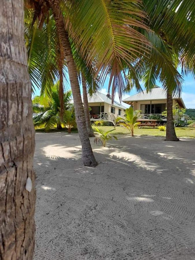 Paparei Beachfront Bungalows, Aitutaki Арутанга Екстериор снимка